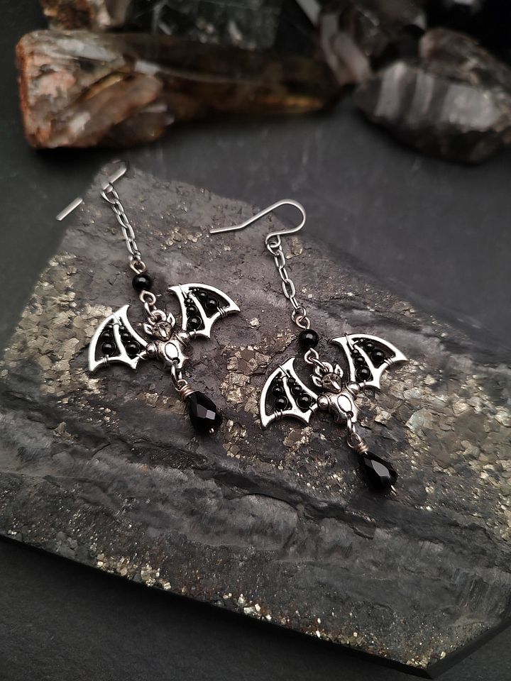 Earrings Bats - Onyx Shadows product image (1)