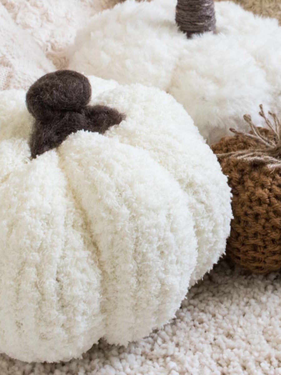 Easy Chenille Knit Pumpkin Pattern product image (2)