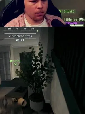 Glitching through the floor?! What is HAPPENING?! This game is broken. Wait for the balcony play though. #GamerLife #GamerProblems #Glitch #WTF #BalconyPlays