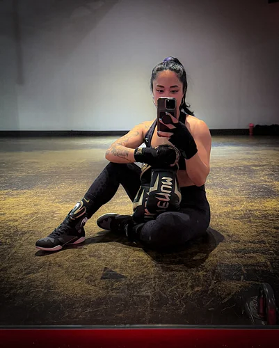 Trying to find myself again 🥊 What do you do during these seasons? 🥺 I would love to hear your suggestions and what you’ve go...