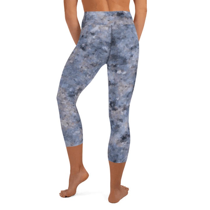 The Emily Yoga Capri Leggings product image (2)