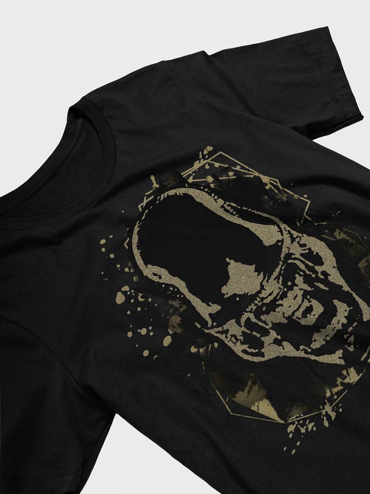 Xenomorph Alien T-Shirt. Black and gold sand art. product image (2)