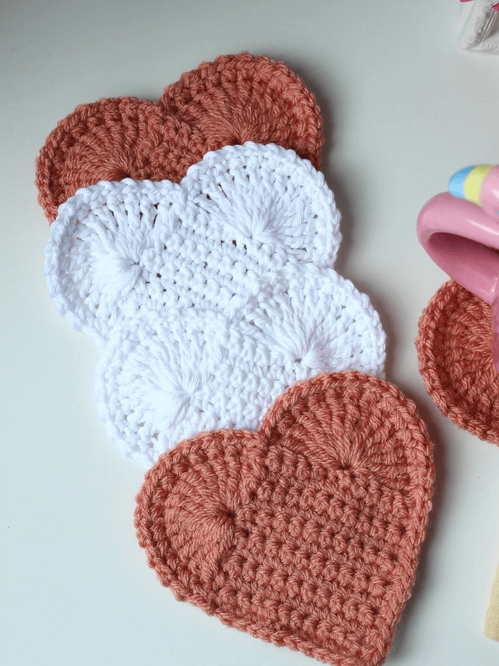 Yasmin Heart Coaster - crochet heart coaster PDF pattern/ coaster crochet pattern/ heart shaped coaster/ crochet heart appliqué/ crochet pattern digital download product image (2)