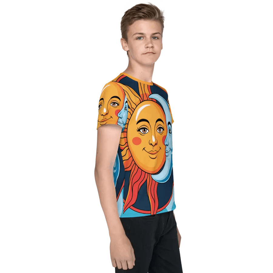 Graphic T-shirt product image (4)