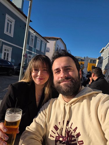 Ainda sem árvore de Natal feita, sem presentes comprados mas de coração cheio. Que venha daí esse Dezembro que não há-de ser ...