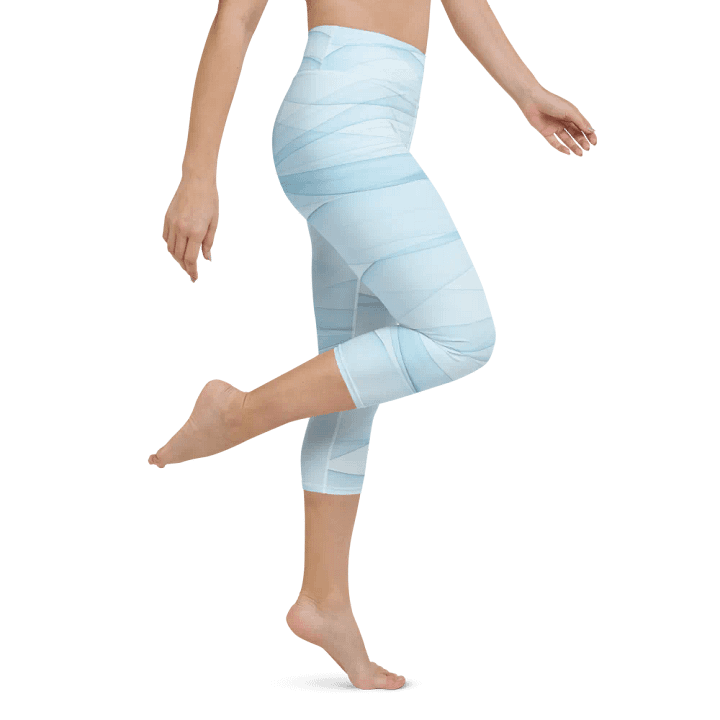 Fluid Motion Yoga Capri Leggings product image (1)