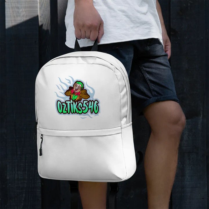Backpack product image (1)