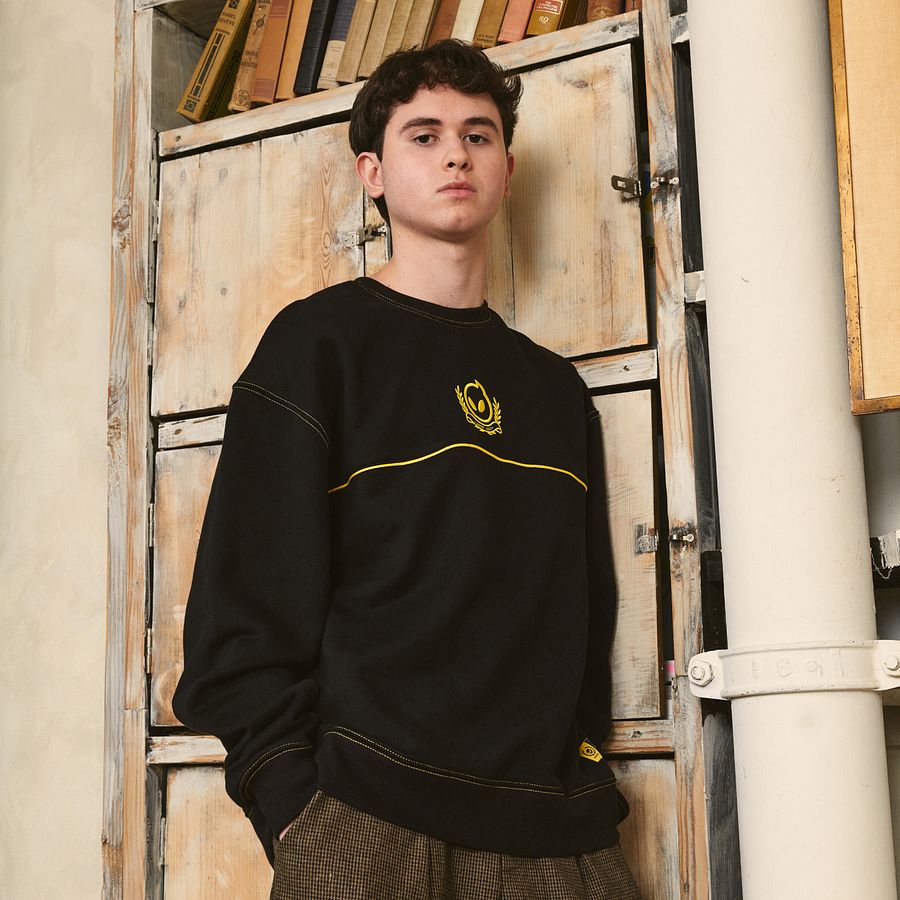 Contrast Crewneck product image (3)