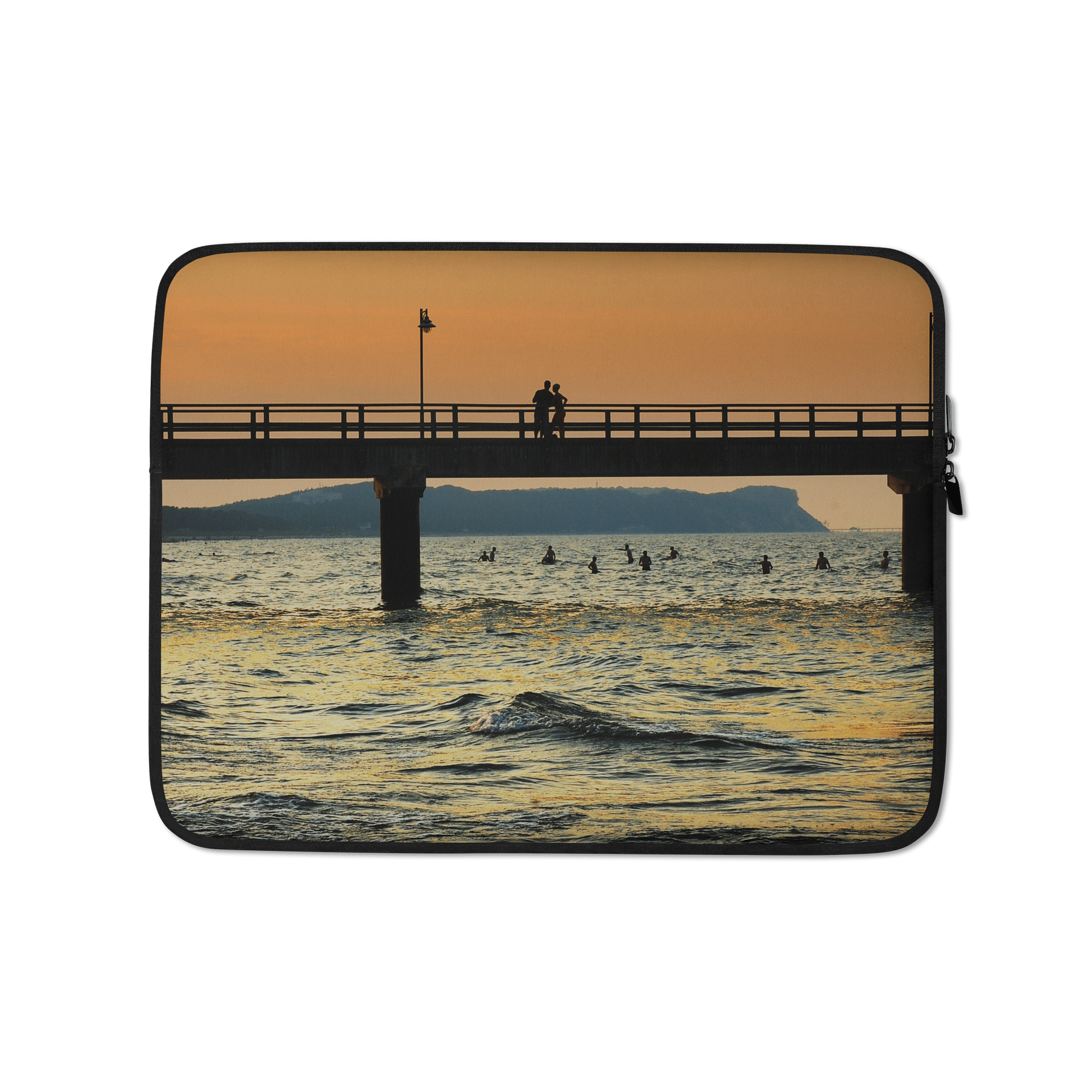 Laptoptasche - Liebespaar-Silhouette im Sonnenuntergang am Meer product image (1)