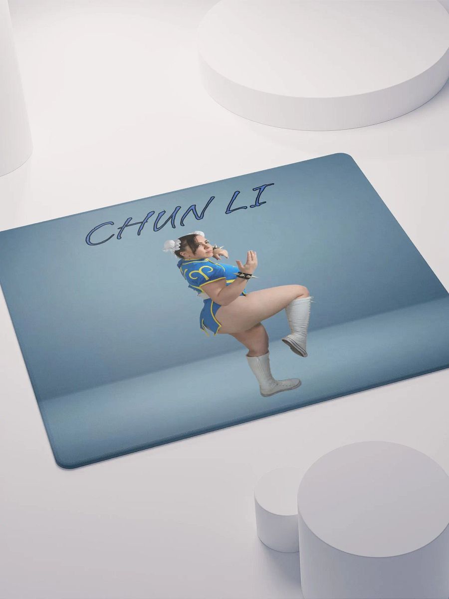 Chun Li Gaming Mousepad product image (4)