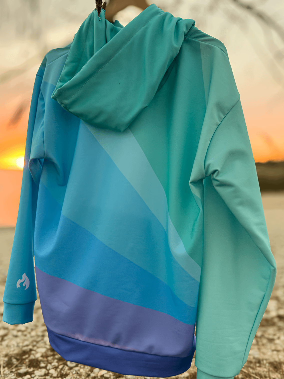 aurora apex all-over hoodie product image (2)