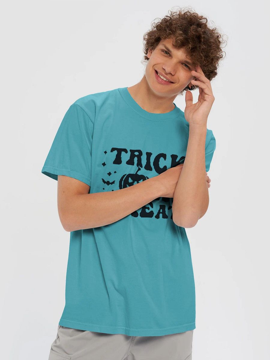 Jack-O'-Lantern Trick or Treat T-Shirt product image (14)
