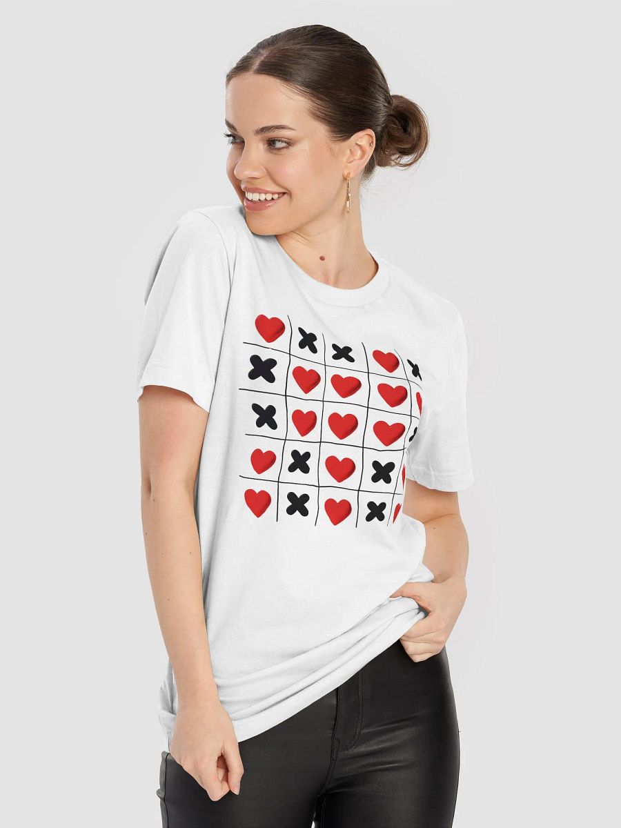 Heart vs. X Grid Pattern T-Shirt product image (6)