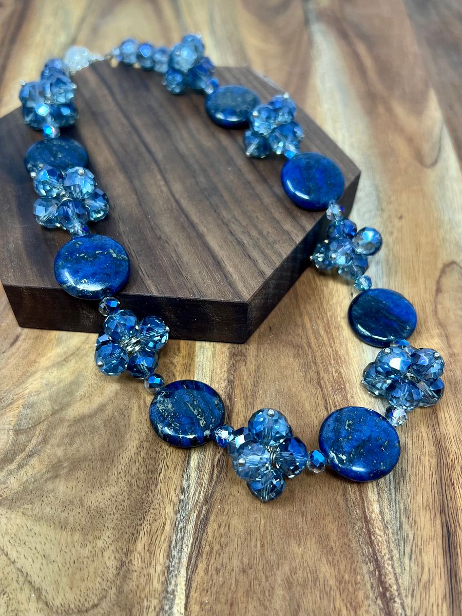 Handmade Crystal Cluster Necklace (Blue) product image (2)