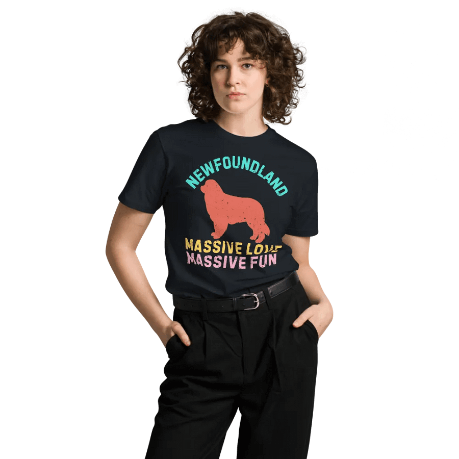 Newfoundland Dog Graphic Tee – Perfect Gift for Dog Lovers product image (3)