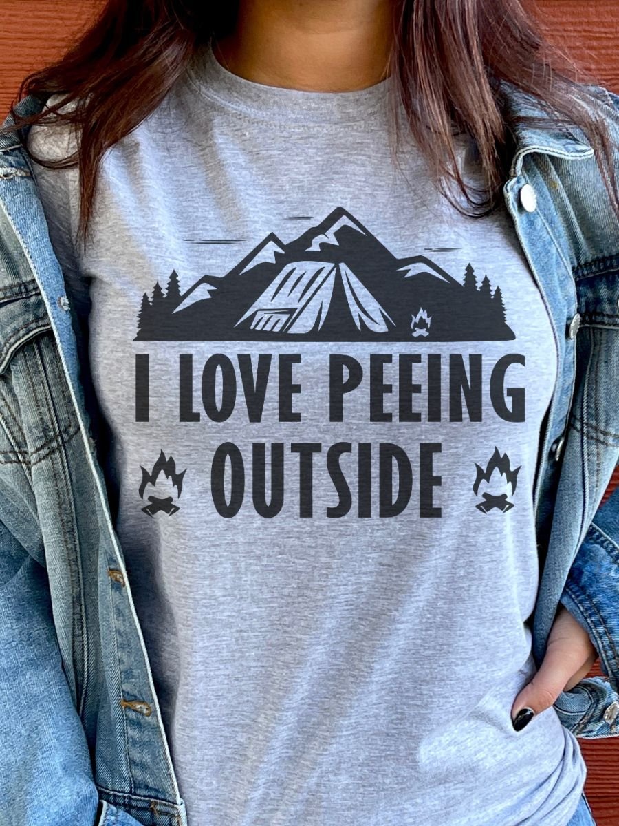 I Love Peeing Outside Gildan 64000 Unisex Tshirt product image (1)