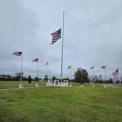 Remembering those who gave it everything they had to give.

Just as Jesus paid the price for our sin. The service men and wom...