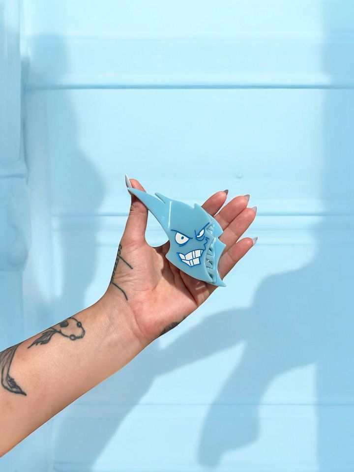 Phantom Virus Hair Claw product image (1)