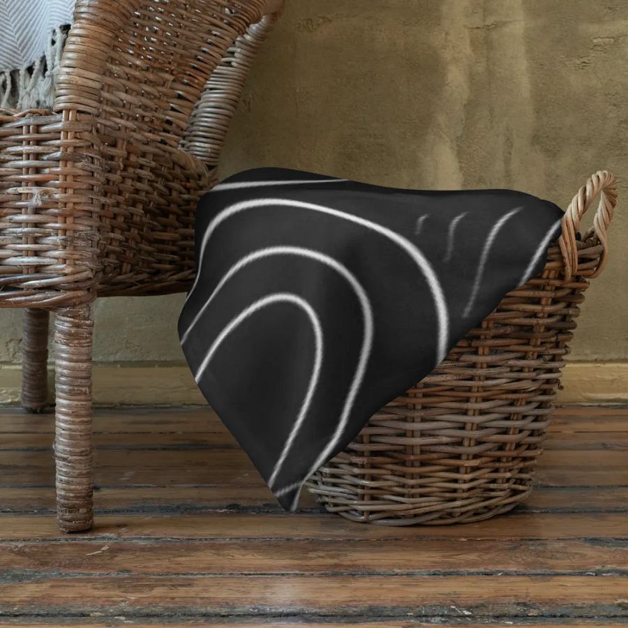 Black & White Blanket product image (22)