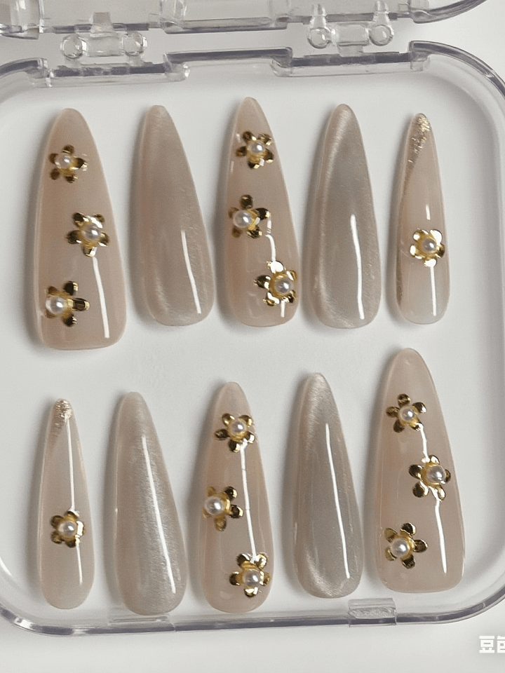 Golden Pearl Blossom product image (2)