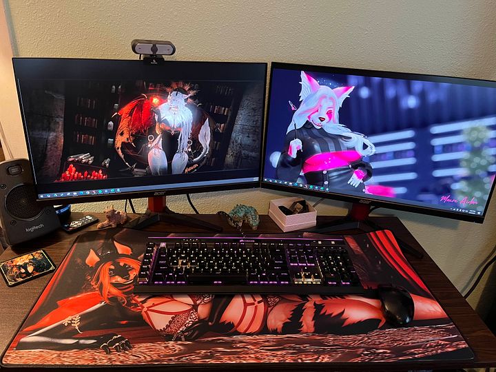 Maeve Pinup - Desk Mat [15.5" x 31.5"] product image (2)