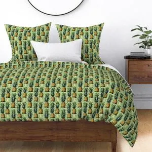 Seamless Pattern - Pineapples on a Green Background product image (2)