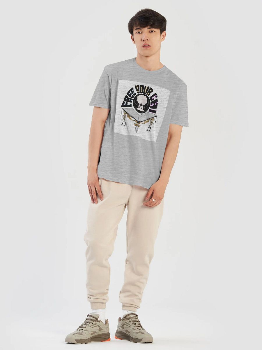 Free Your Chi Graphic Tee product image (7)