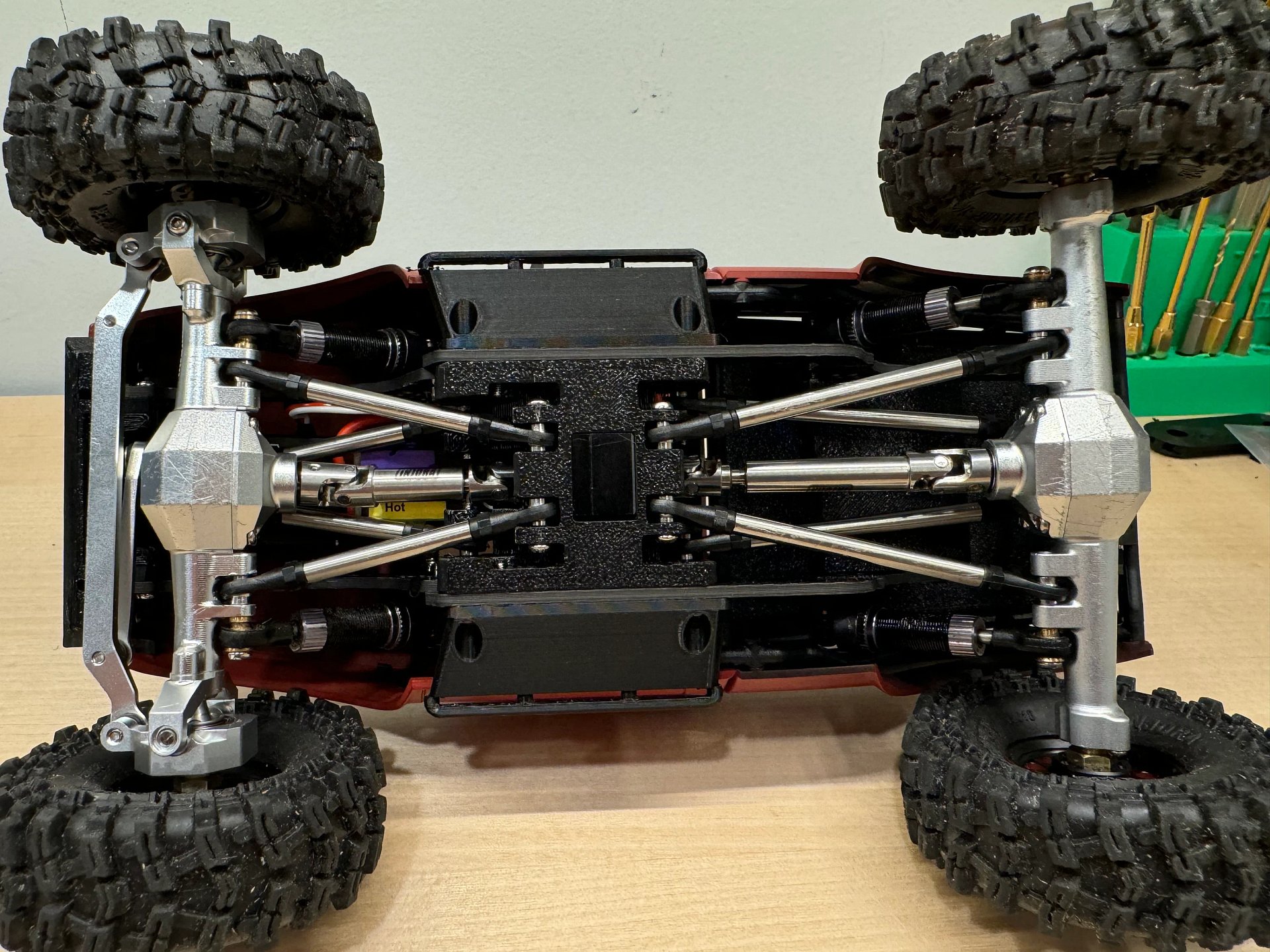 Ir60 Sliders for the Trx4m Injora LCG Chassis product image (2)