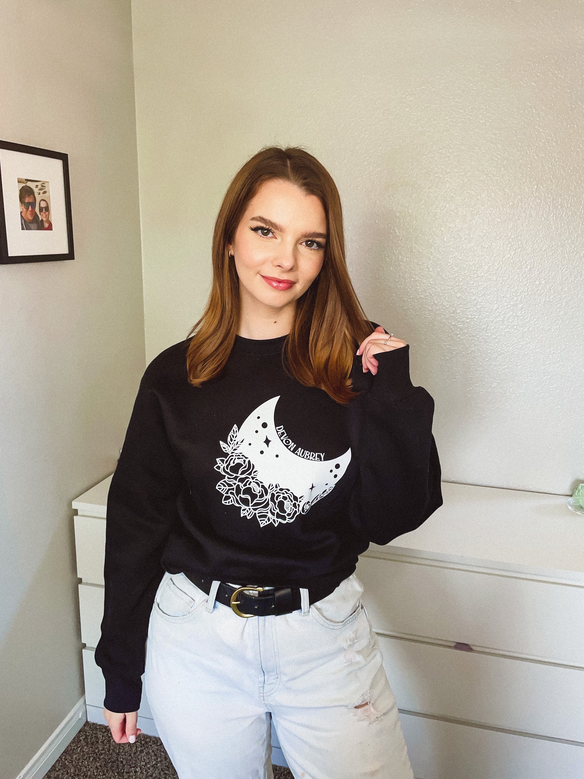 DevonAubrey Celestial Crewneck product image (5)