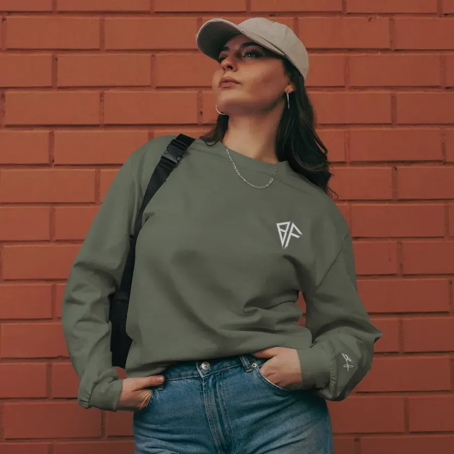 Green Crewneck product image (12)