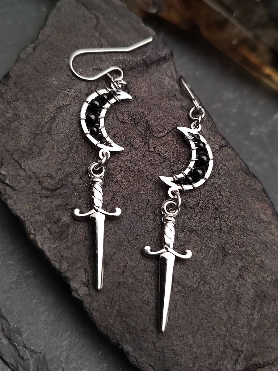 Earrings Swords - Onyx Moon Daggers product image (2)