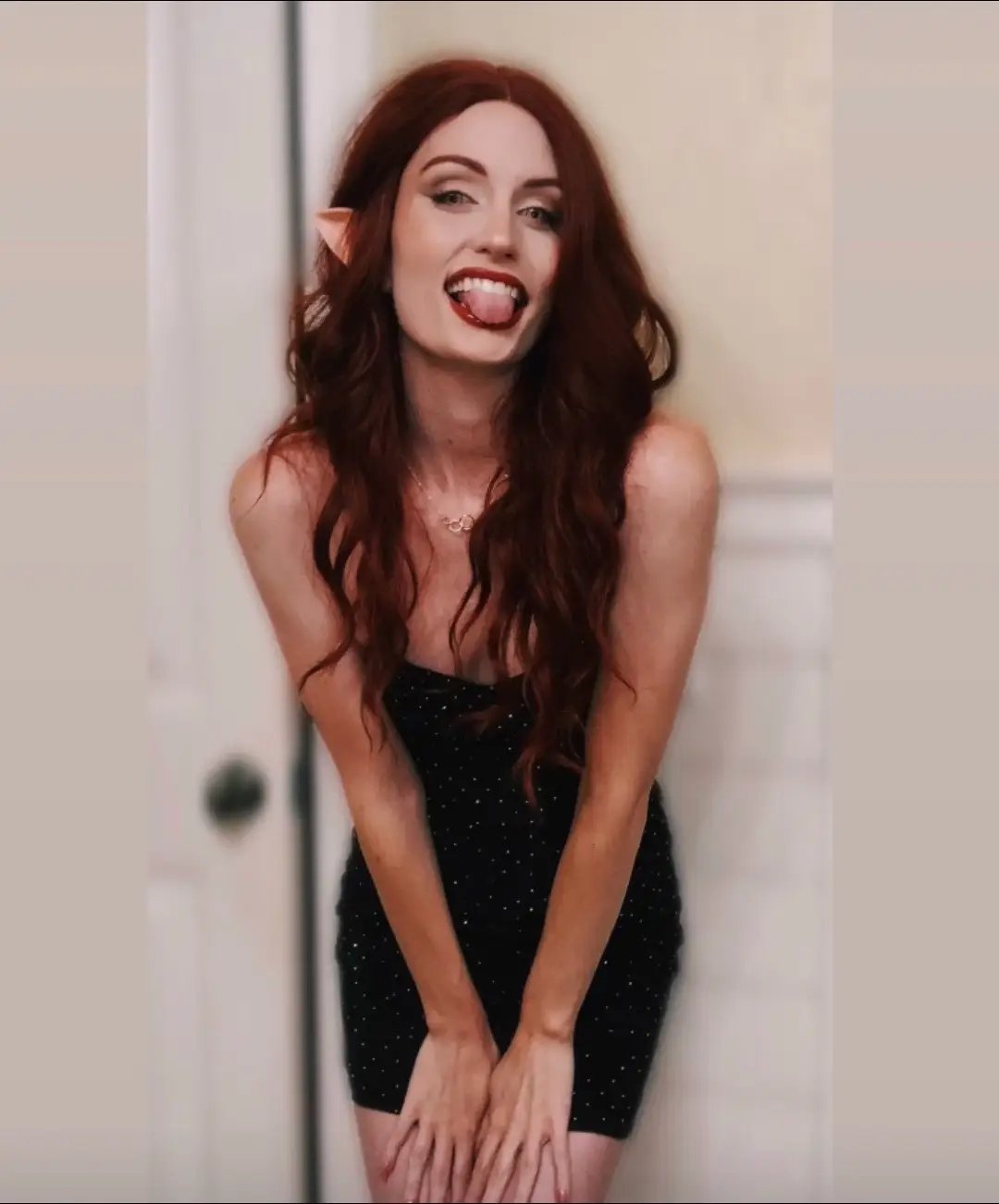 Not that I have any party to wear it to BUT I FREAKING LOVE IT! Thought it was perfect for Bryce 🌙 I got it from a thrift store — FOR ONLY $8 — but the tag says “Street Wear.” That wig is making me want to dye my hair…. Should I? Probably.  I’m still sick so that’s why there’s a surplus of my cosplays 😅 but I’m on the mend so y’all will get more of Lady D content soon, not just cosplays — even though I LOVED doing them 😹  #new #brycequinlan #thrift #streetwear #cosplay 