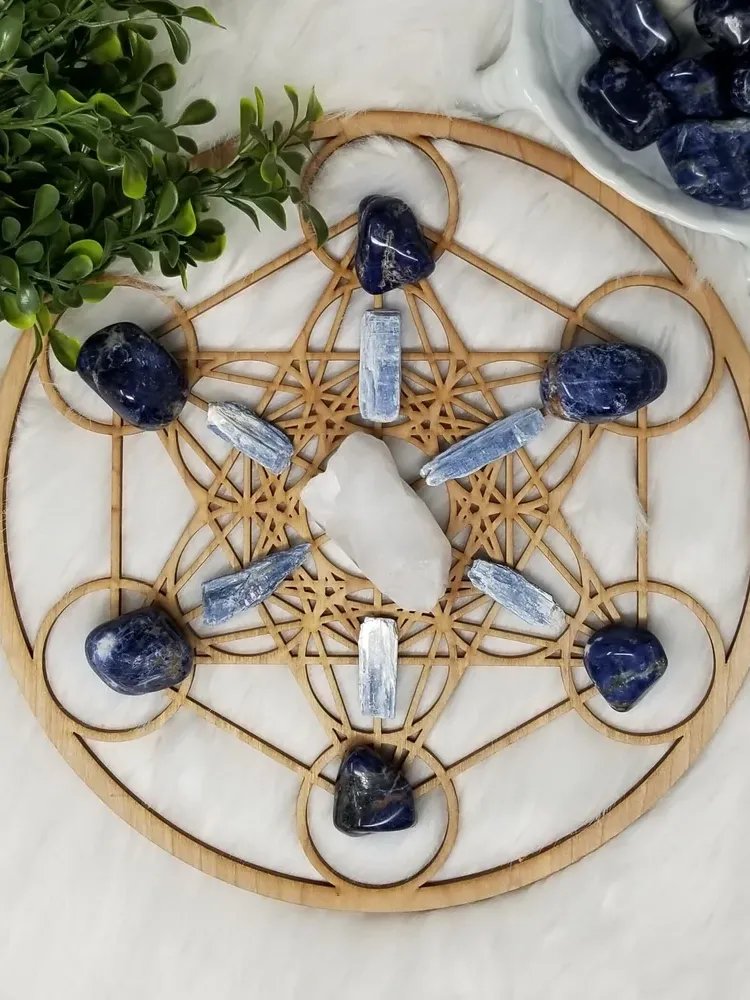 Sodalite Tumbled Pocket Stone – Calm • Clarity • Truth • Intuition product image (3)