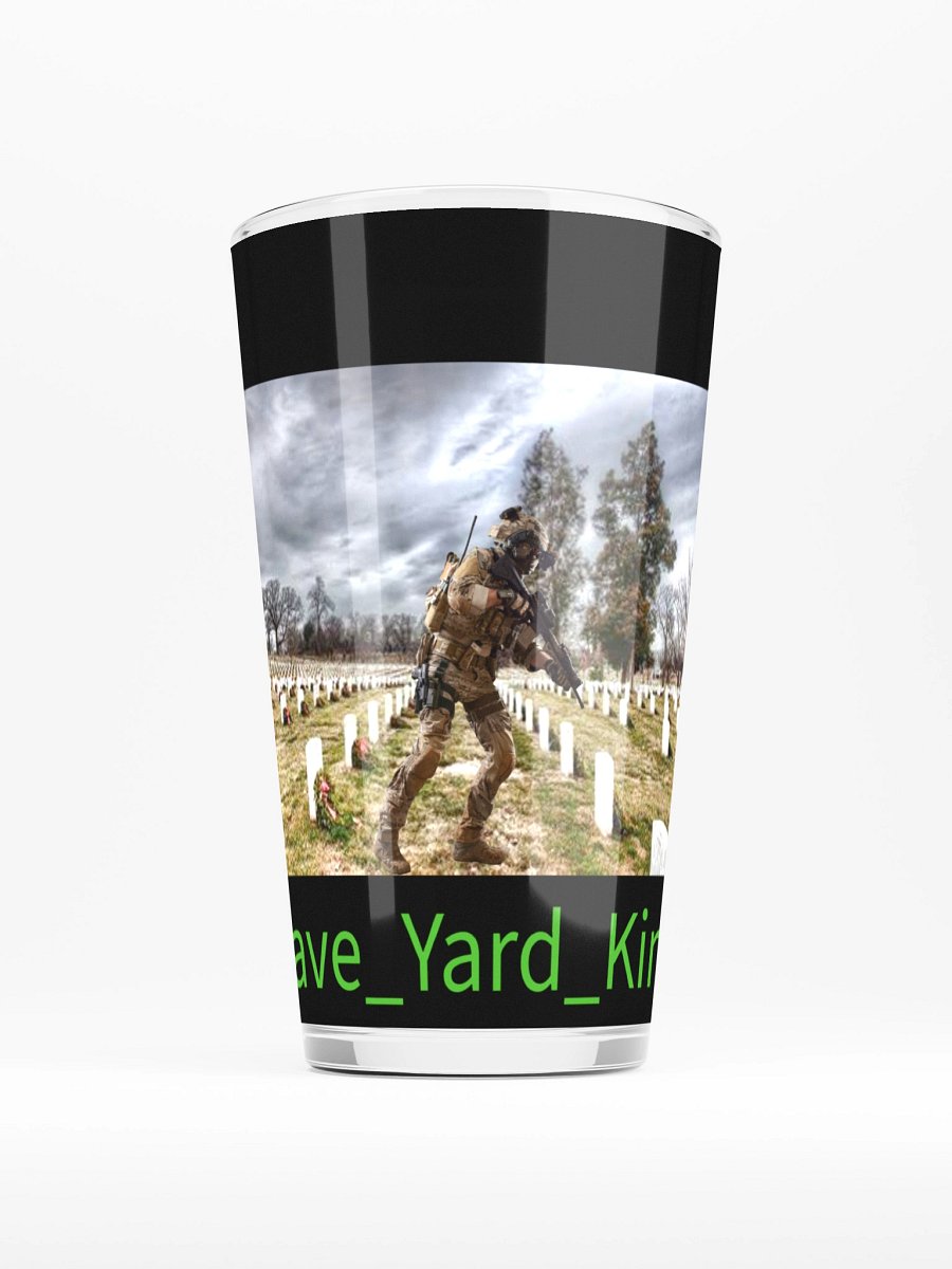 Grave_yard_king pint glass product image (1)