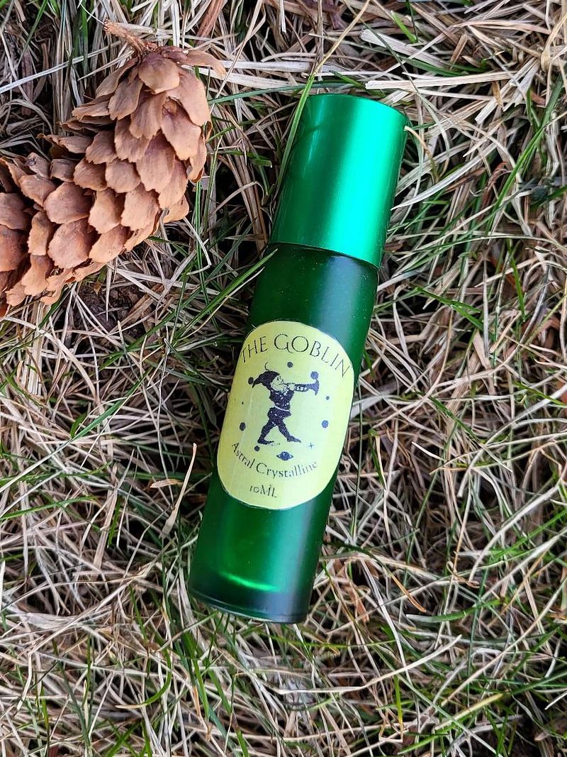 The Goblin perfume oil - Oakmoss, pear, eucalyptus, unisex perfume