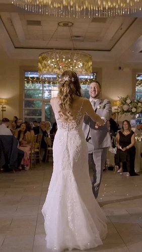 Our first dance 🤍

🎬 Movie Star - @trousdalemusic 

@quinndandrea @georgiagreenemusic @heylaurenjones