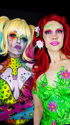 Always keep an eye on the trouble makers 🤣

Lisa Frank PRIDE Collab!!
Poison Ivy by the spectacular @munstersnmakeup & 
Harle...