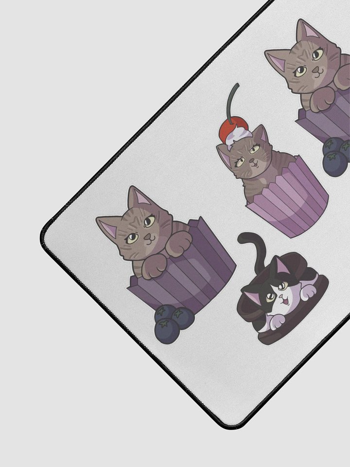 Big desk mat of THE three cats product image (2)