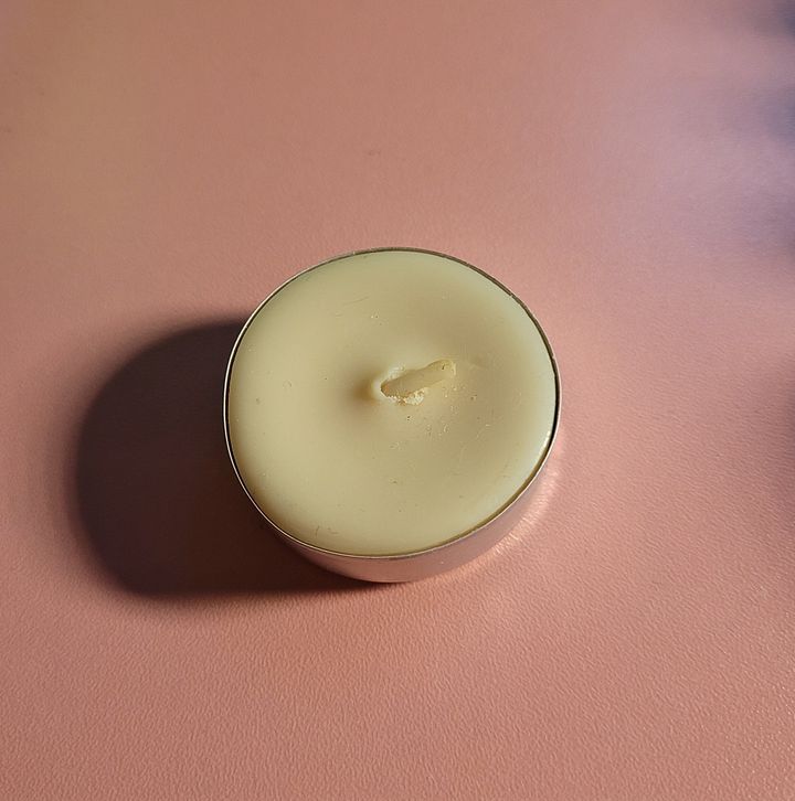Iced Lemon Biscotti candle product image (1)