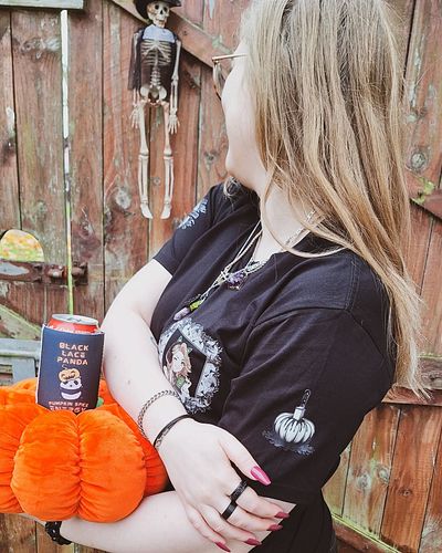 The limited edition 2024 Halloween Merch is gone this Friday! (08-11-24)
If you want it, get yours now!
⬇️⬇️⬇️⬇️⬇️
https://bl...