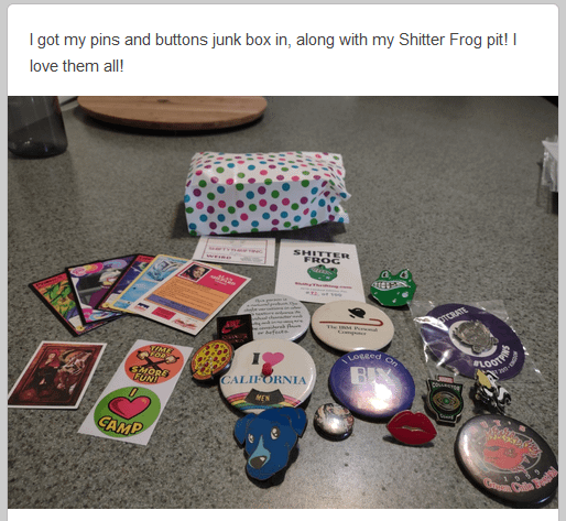 Buttons and Pins Junk Box product image (3)