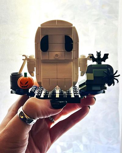 👻🎃Happy Halloween🎃👻

Was so glad to be able to adopt this lil ghostie. It was a build I had been looking forward to for a cou...