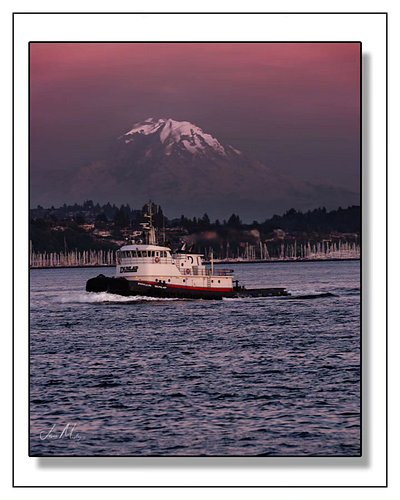 Tug Phyllis Dunlap 
Sunset over the Puget Sound and Mt Rainer 
Www.jasonmosleyphotography.com 
Www.twinanchorapparel.com 

#t...