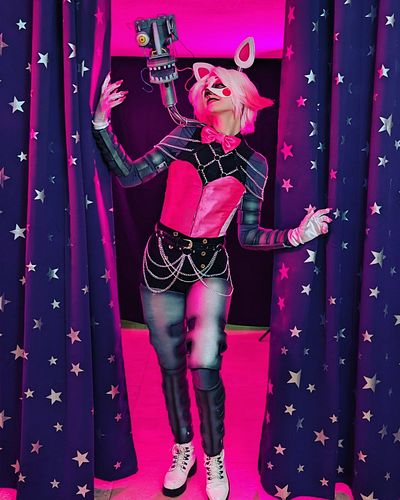💖⭐ FRIDAY'S COSPLAY REVEAL IS HERE! ⭐💖
Mangle will be making an appearance on FRIDAY (June 6th) at Phoenix Fan Fusion 2025! G...