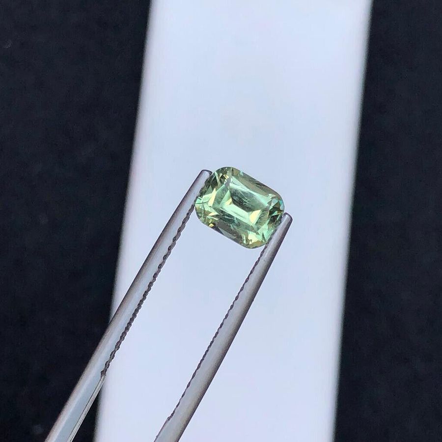 TOURMALINE FOR RING CUSHION CUT YELLOW/GREEN STONE FOR WIRE WRAPPING, 1.20 CRT product image (4)