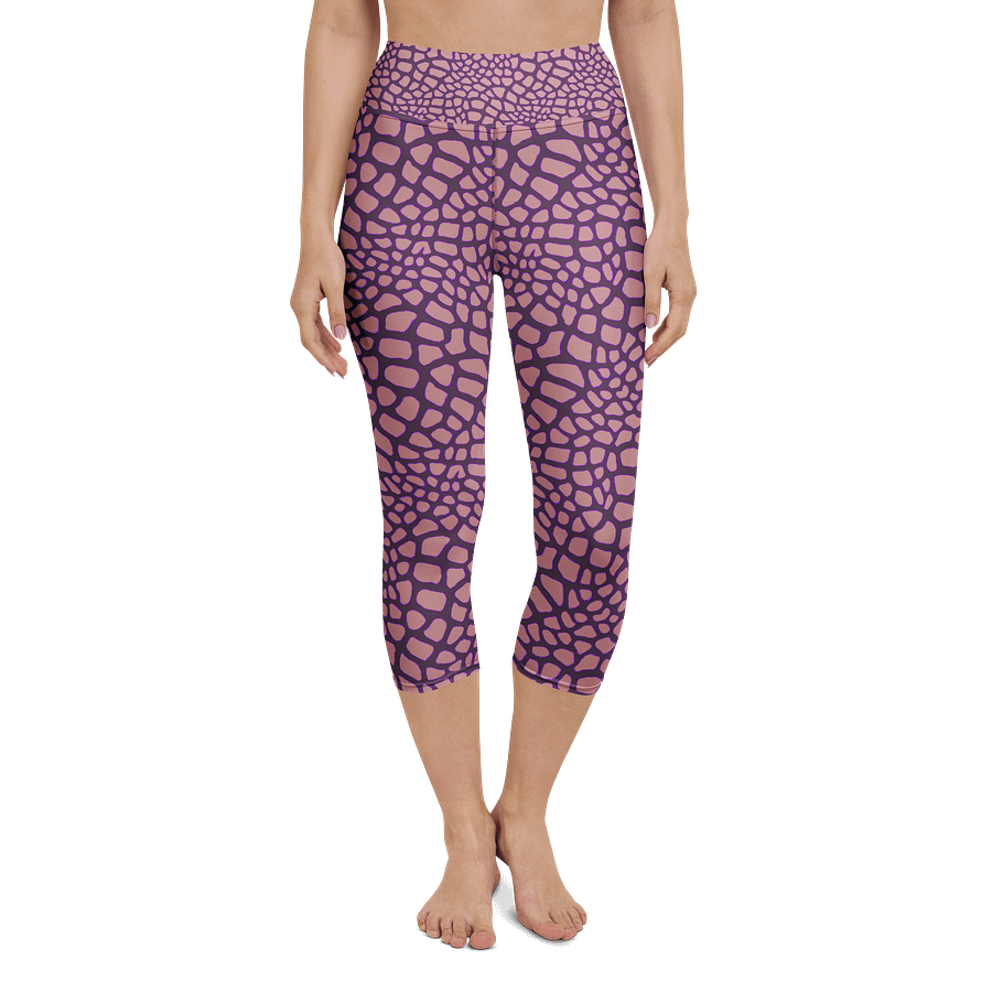 Purple Giraffe Capri Leggings product image (4)