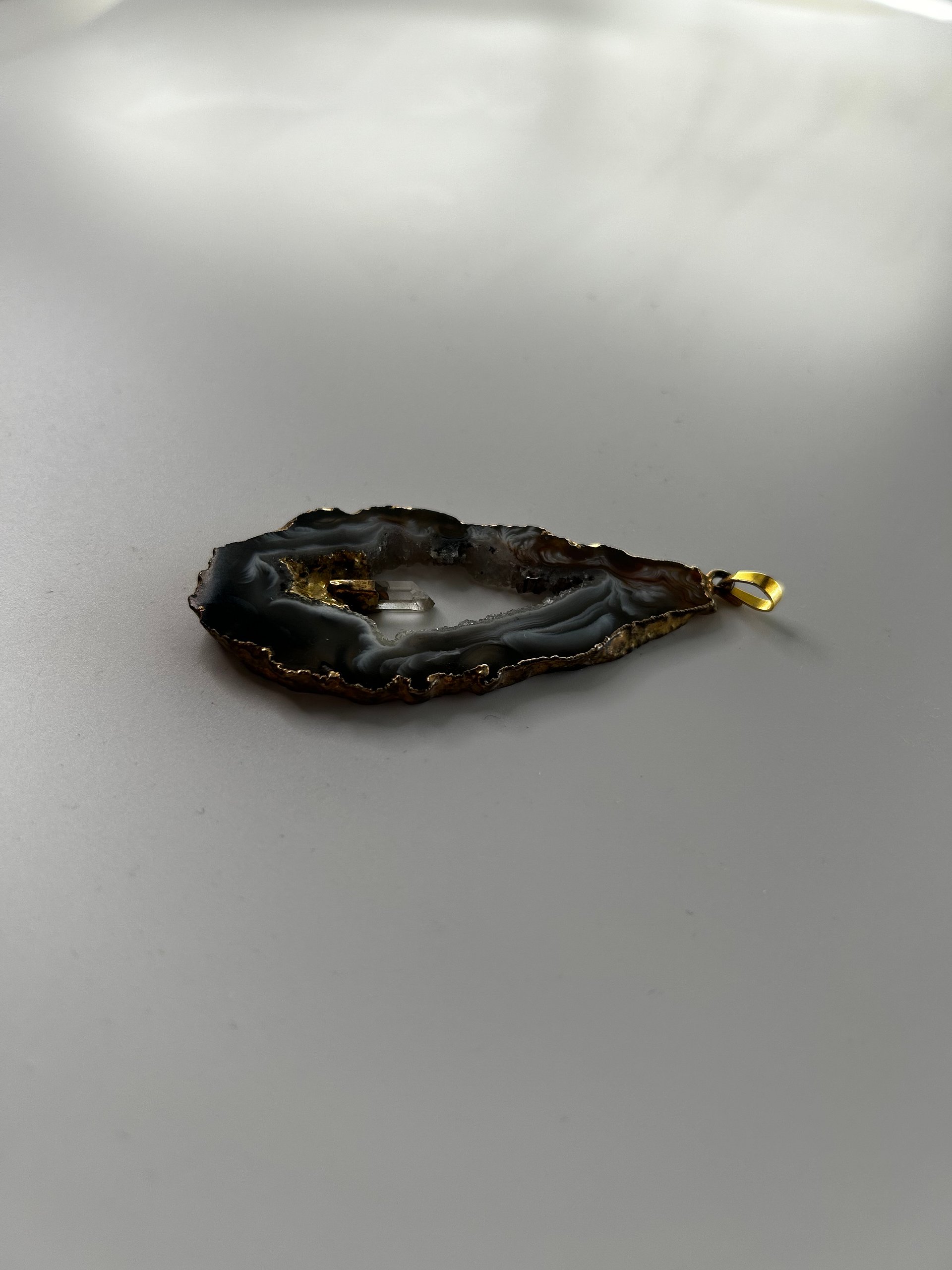 Agate Slice Clear Quartz Crystal Gold Tone Pendant product image (4)