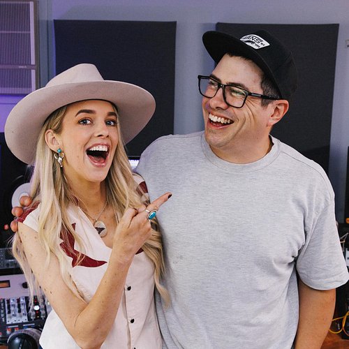 I’ve been working with @saralynmusic_ for a couple of years now and she’s one of those artist who it’s just a pleasure to hav...