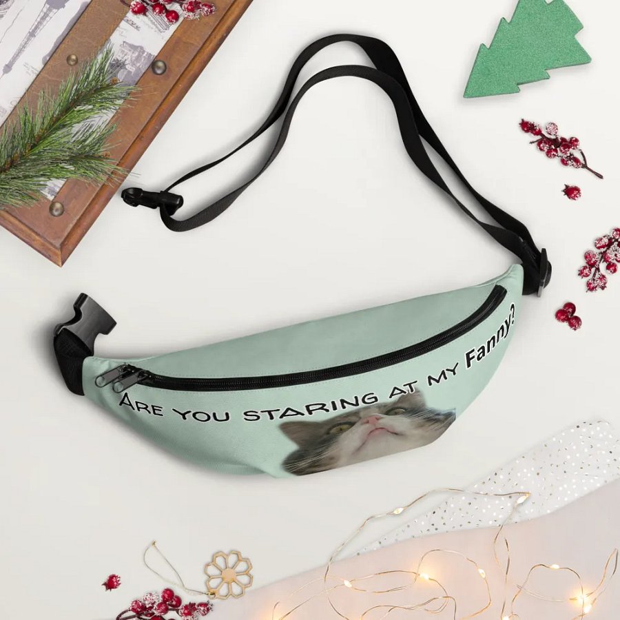 Zoey - Staring at my Fanny? (Edgewater) product image (12)
