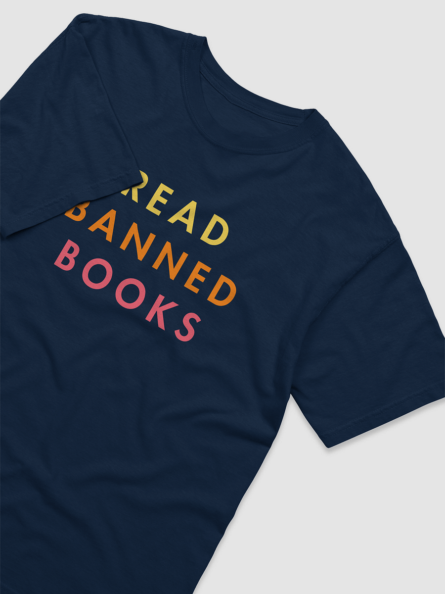 READ BANNED BOOKS TEE (SUNSET) product image (31)